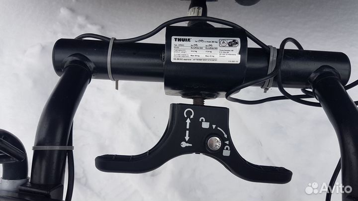 Велобагажник на фаркоп thule ER940