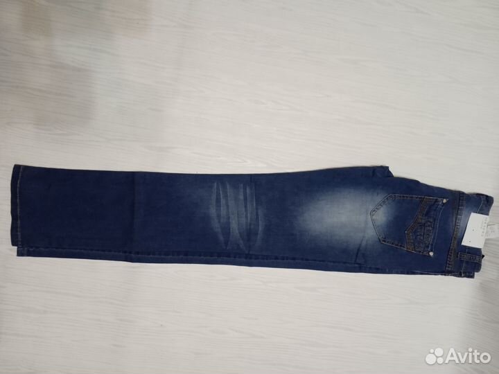 Джинсы женские много разные 44 и 46 размера