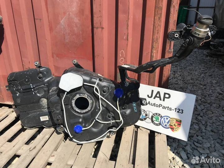 Бак топливный Audi Q5 8R cncd 2013