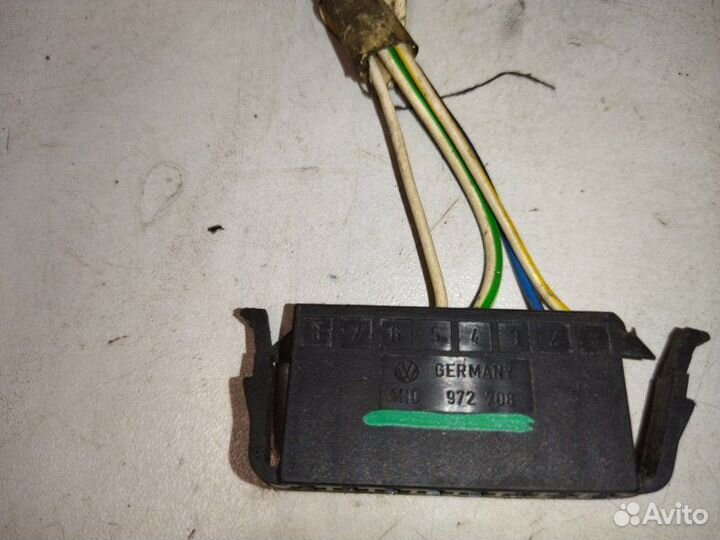 Разъем 4 контактный Volkswagen Vw Golf Iii/Vento