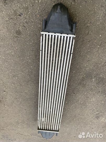 Радиатор интеркулера Volvo S60 FS90 31319423