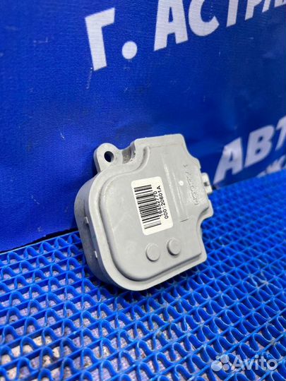 Моторчик заслонок отопителя Chevrolet Aveo T300