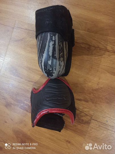 Налокотники хоккейные jr