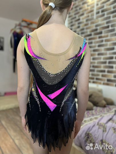 Купальник для художественной гимнастики