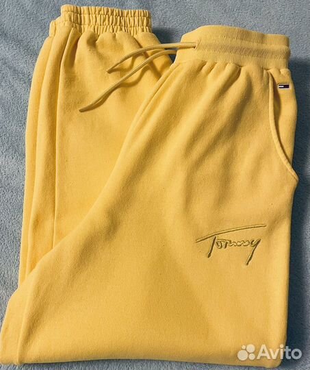 Tommy Jeans свитшот и брюки