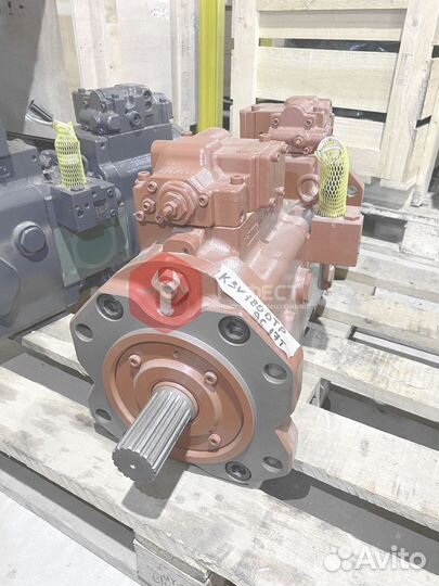 Основной насос Hyundai 31NA-10030