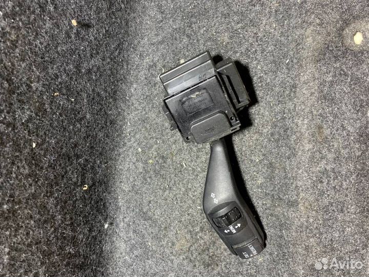 Подрулевой переключатель света Ford Focus 2