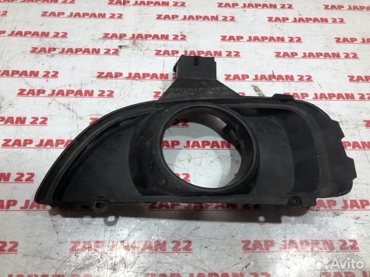 Заглушка бампера передняя левая Mazda Mpv