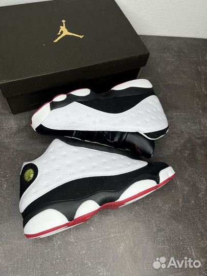 Air jordan 13 retro white black