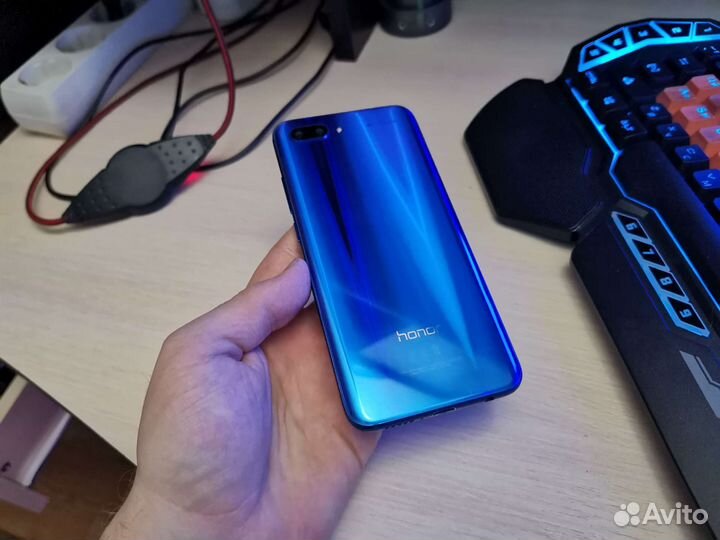 Honor 10