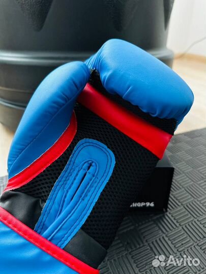 Детские боксерские перчатки Everlast Prospect 8 oz