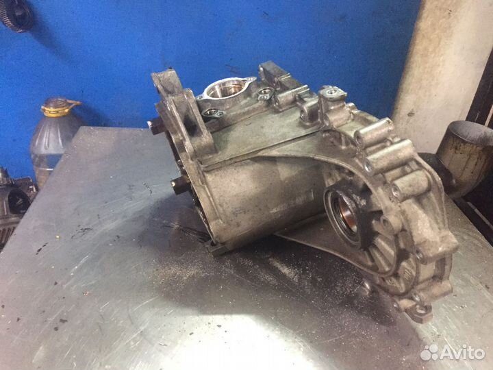 Средняя часть корпуса МКПП фольцваген t4