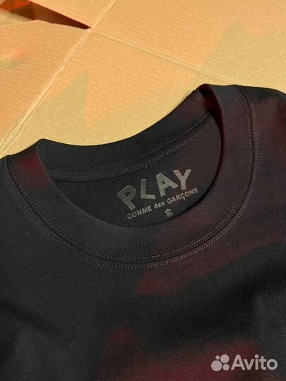 Футболка CDG