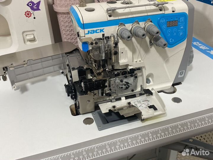 Промышленный оверлок jack c3