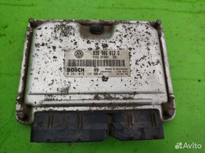 Блок управления двигателем Skoda Octavia A4 1.9D