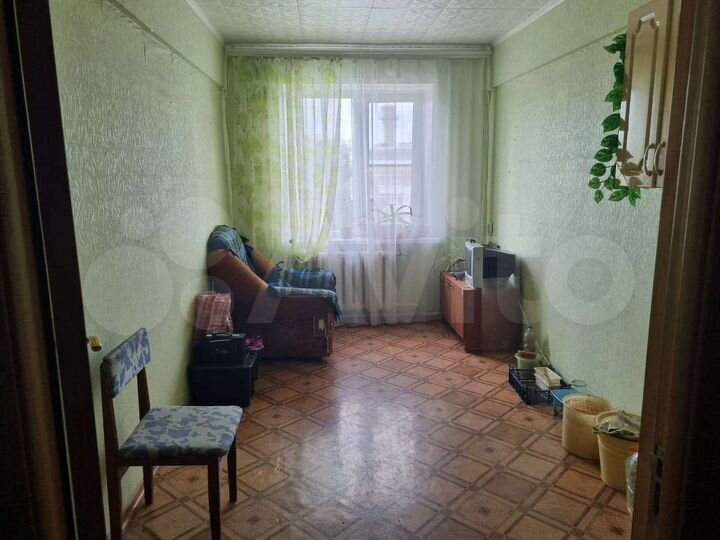 Комната 40 м² в 5-к., 5/5 эт.