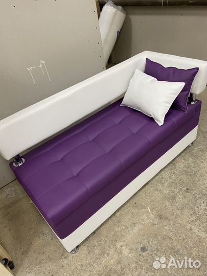 Диван кухонный