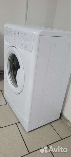Стиральная машина indesit 5кг