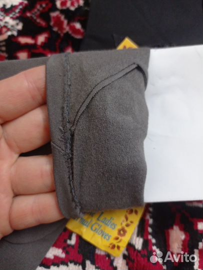 Женские перчатки