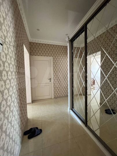 3-к. квартира, 90 м², 4/6 эт.