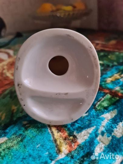 Фарфоровая статуэтка Юный Ленин