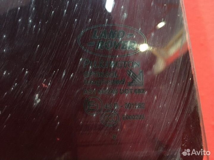 Стекло двери заднее правое Land Rover Discovery 3