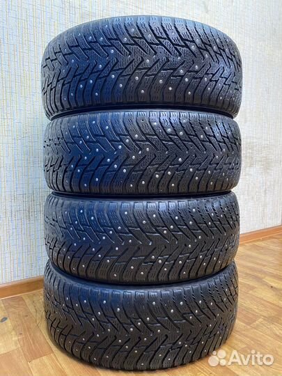 Nokian Tyres Hakkapeliitta 8 205/55 R16