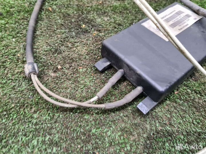 Антенна Volkswagen Touareg 7L 1