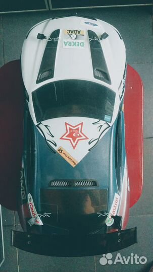 Радио управляемая машинка с нитро двс