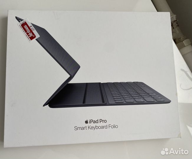 iPad Pro smart keyboard Folio