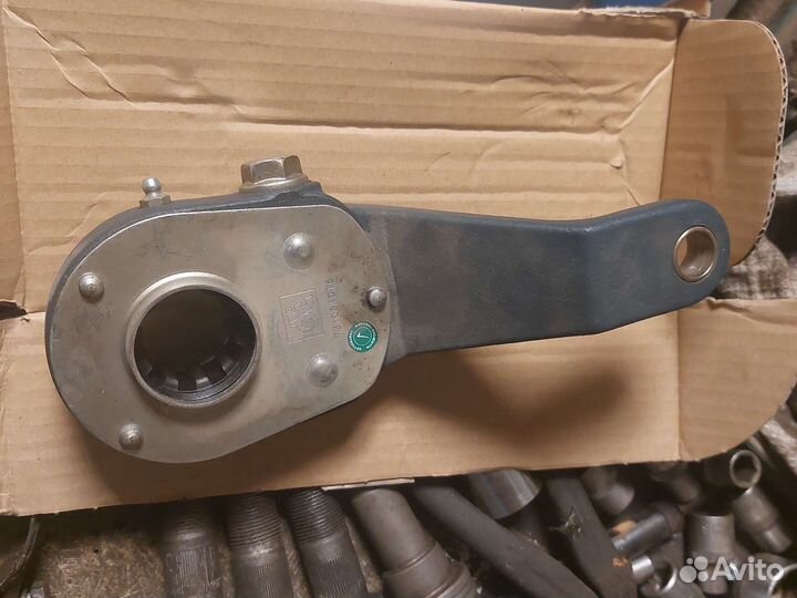 Рычаг тормозной