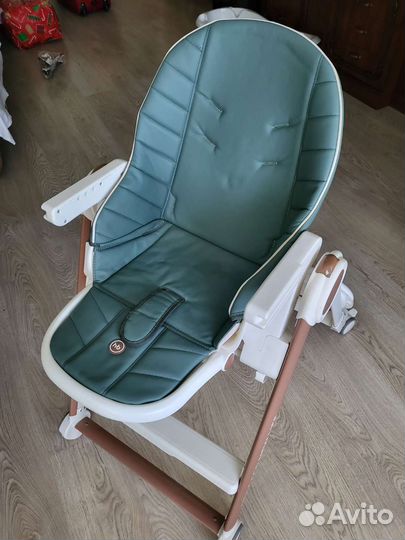 Стульчик для кормления happy baby