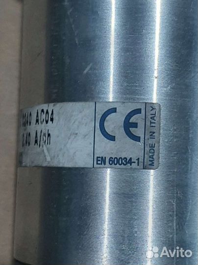 Шаговый двигатель