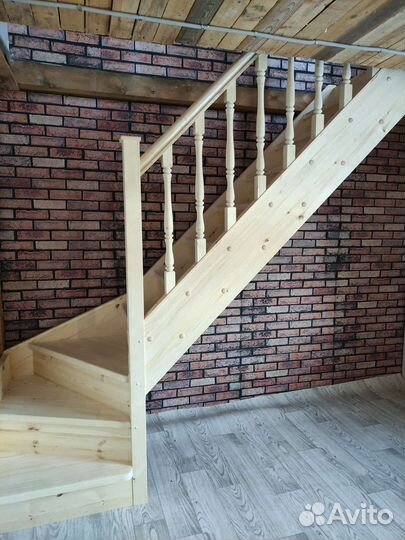 Мастер по лестницам из дерева