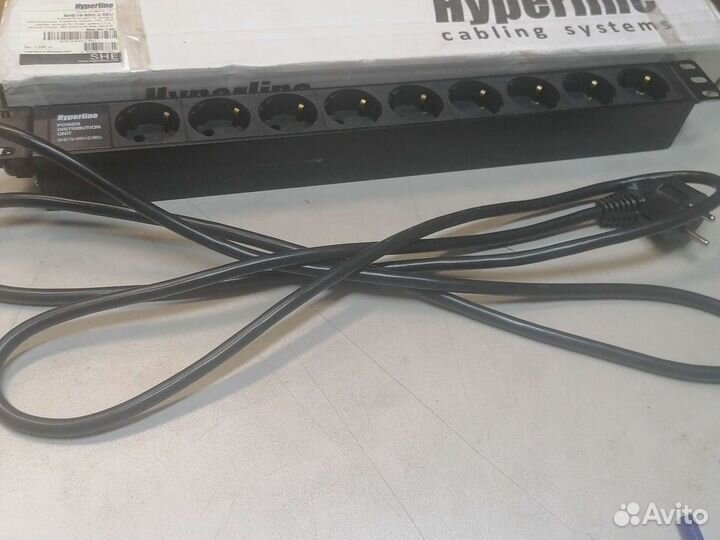 Блок розеток hyperline