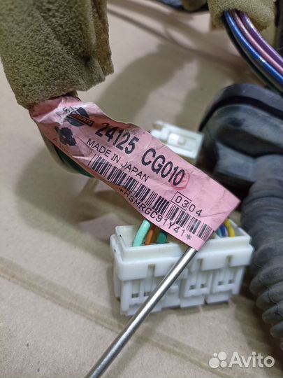 Проводка двери передней левой Infiniti FX35