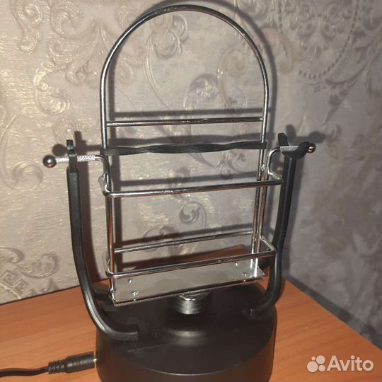Подставка для телефона-маятник