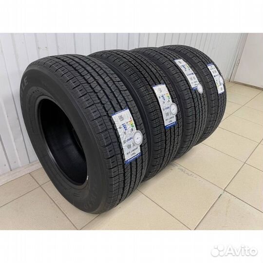 Triangle TR257 235/55 R17