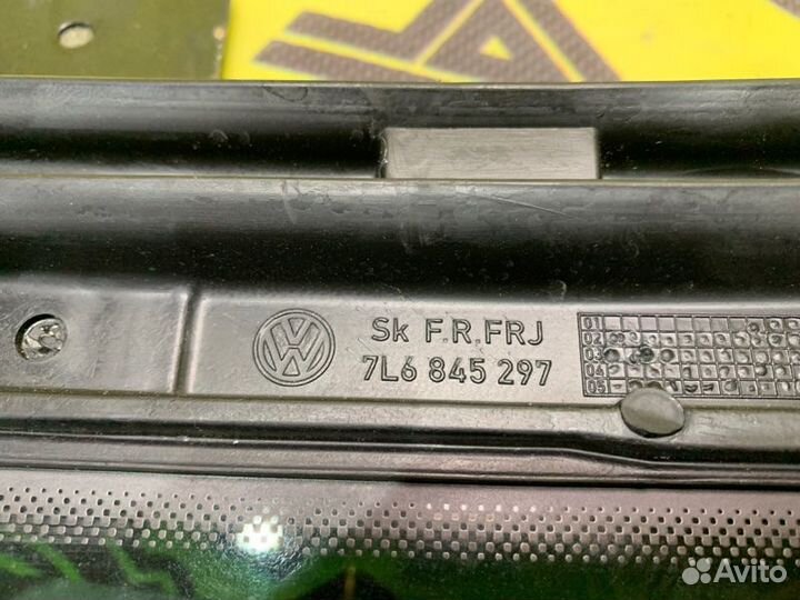 Форточка задняя левая Volkswagen Touareg 7L 2008