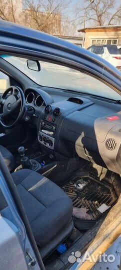 Chevrolet Aveo 1.4 МТ, 2006, битый, 175 000 км