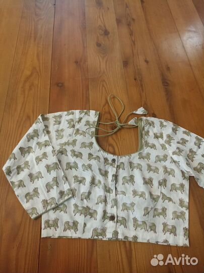 Индийское чоли M