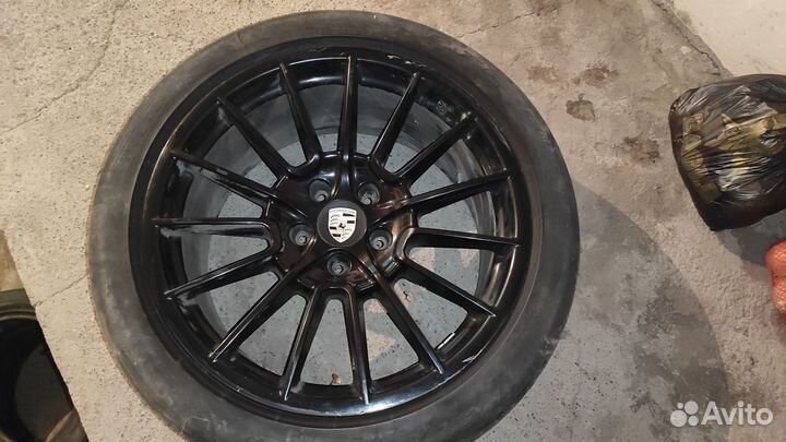 Литые диски r21