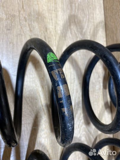 Комплект задних пружин Volkswagen Passat B5