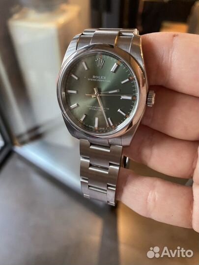 Часы Rolex Oyster Perpetual Olive Green Dial 34