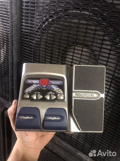 Гитарный процессор digitech