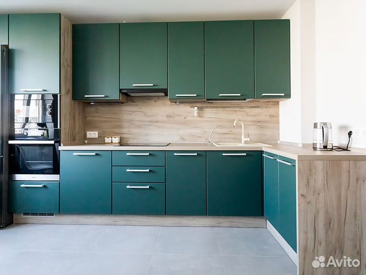 Кухня на заказ Келли