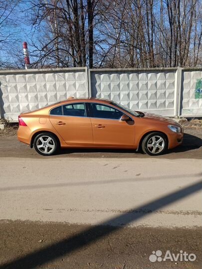 Volvo S60 2.5 AT, 2011, 136 000 км