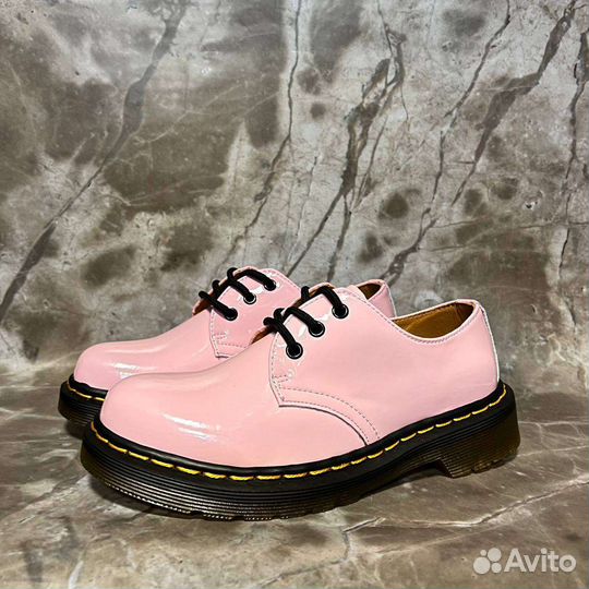 DR martens 1461 pink
