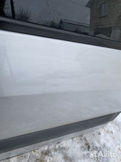 Лада ларгус задняя правая дверь