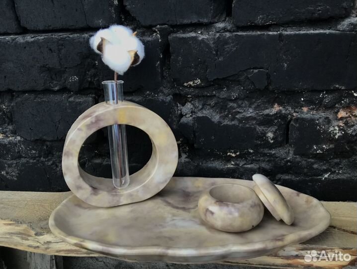 Поднос из кевларобетона